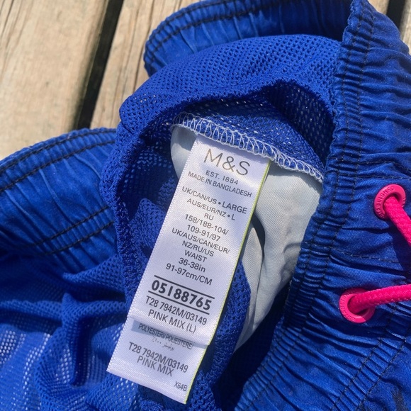 Marks & Spencer Palm Tree Sunset Swim Shorts – Size Large - Picture 6 of 8